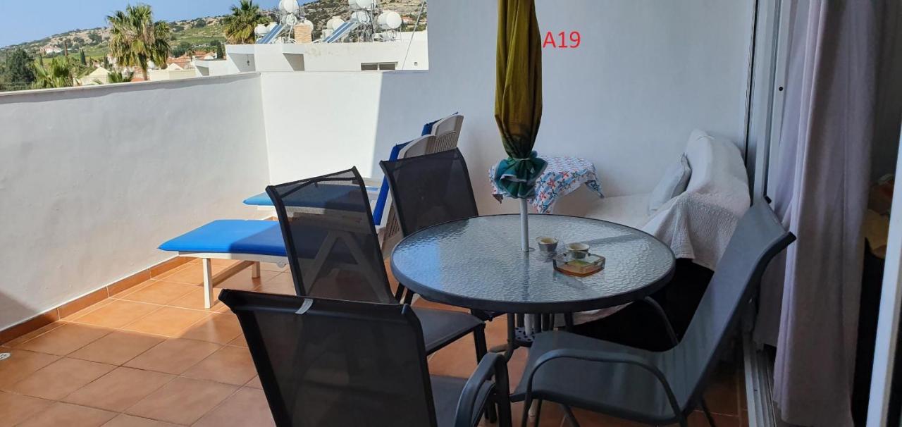 Evros Peyia & Coral Bay Seaview Apartment Экстерьер фото